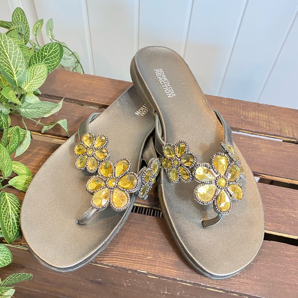 Comfortable Glam Rhinestone and Beaded Floral Comfortable Flip Flop Sandal